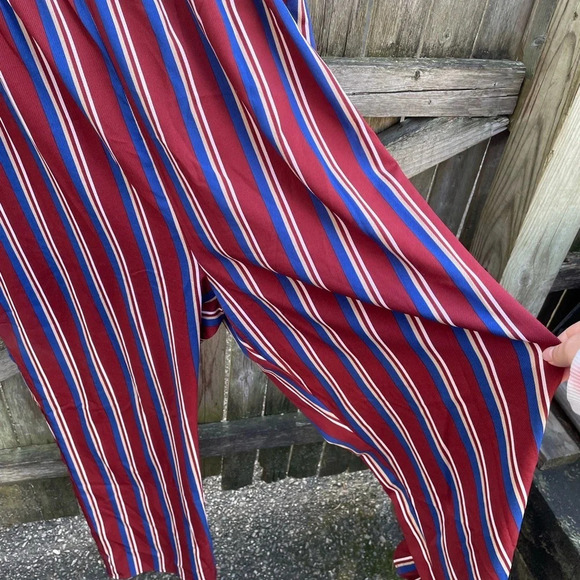 CHARLOTTE RUSSE STRIPED JUMPSUIT - Picture 6 of 7